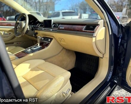 Синий Ауди А8, объемом двигателя 3.9 л и пробегом 450 тыс. км за 7000 $, фото 4 на Automoto.ua