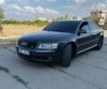 Синий Ауди А8, объемом двигателя 4 л и пробегом 400 тыс. км за 5500 $, фото 1 на Automoto.ua