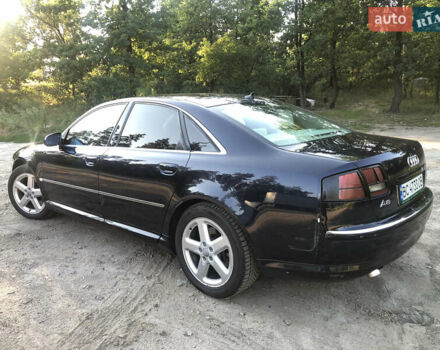 Синий Ауди А8, объемом двигателя 4 л и пробегом 450 тыс. км за 7500 $, фото 6 на Automoto.ua