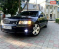 Синий Ауди А8, объемом двигателя 4.2 л и пробегом 366 тыс. км за 8500 $, фото 5 на Automoto.ua