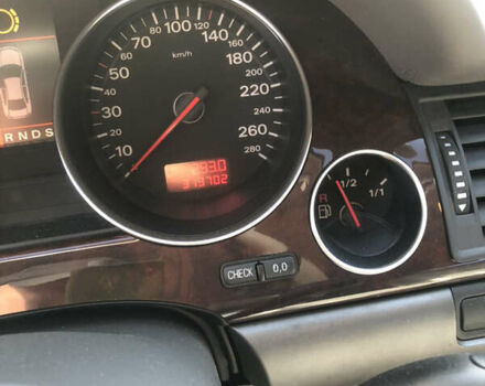 Синий Ауди А8, объемом двигателя 3 л и пробегом 319 тыс. км за 5900 $, фото 9 на Automoto.ua