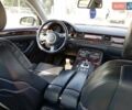 Синий Ауди А8, объемом двигателя 3.94 л и пробегом 285 тыс. км за 8200 $, фото 18 на Automoto.ua