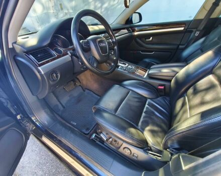 Синій Ауді A8, об'ємом двигуна 3 л та пробігом 230 тис. км за 7900 $, фото 4 на Automoto.ua