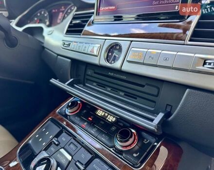 Синий Ауди А8, объемом двигателя 3 л и пробегом 230 тыс. км за 13777 $, фото 47 на Automoto.ua