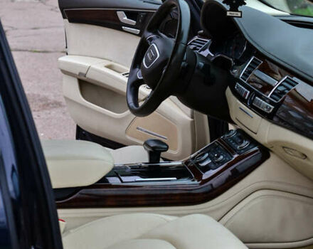 Синій Ауді A8, об'ємом двигуна 3 л та пробігом 240 тис. км за 20000 $, фото 11 на Automoto.ua