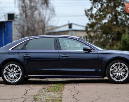 Синій Ауді A8, об'ємом двигуна 3 л та пробігом 240 тис. км за 20000 $, фото 3 на Automoto.ua