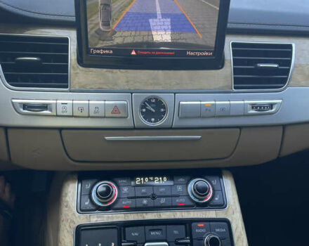 Синій Ауді A8, об'ємом двигуна 6.3 л та пробігом 146 тис. км за 17500 $, фото 19 на Automoto.ua