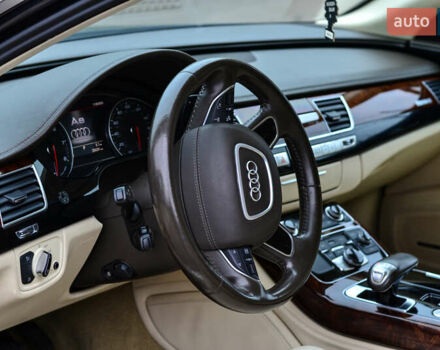Синій Ауді A8, об'ємом двигуна 3 л та пробігом 240 тис. км за 20000 $, фото 7 на Automoto.ua