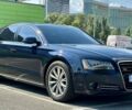 Синий Ауди А8, объемом двигателя 3 л и пробегом 230 тыс. км за 13777 $, фото 1 на Automoto.ua