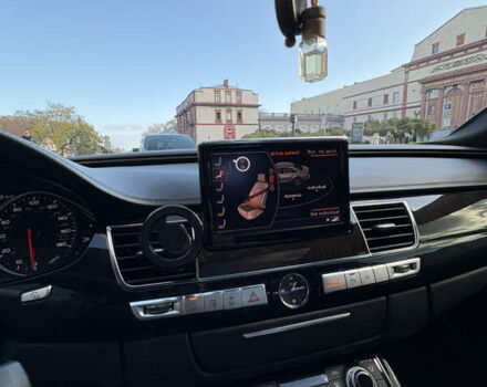 Синий Ауди А8, объемом двигателя 3 л и пробегом 215 тыс. км за 15500 $, фото 11 на Automoto.ua