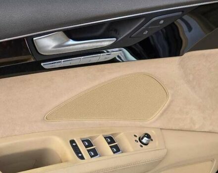 Ауди А8 2013 в Киеве на Automoto.ua Синий Ауди А8, объемом двигателя 3.99 л и пробегом 136 тыс. км за 24000 $, фото 38 на Automoto.ua