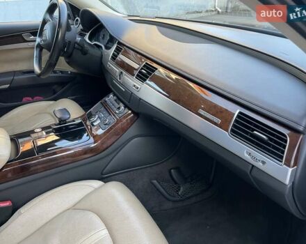 Синій Ауді A8, об'ємом двигуна 3 л та пробігом 170 тис. км за 26000 $, фото 34 на Automoto.ua