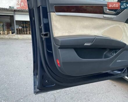 Синій Ауді A8, об'ємом двигуна 3 л та пробігом 170 тис. км за 26000 $, фото 19 на Automoto.ua