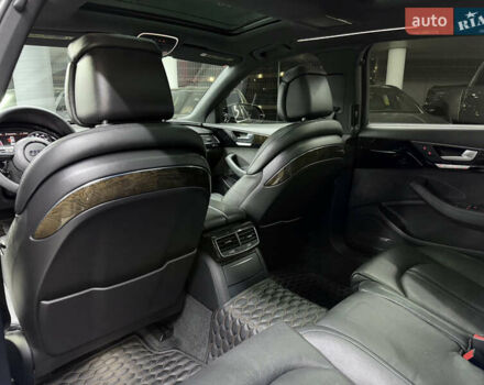 Синий Ауди А8, объемом двигателя 3 л и пробегом 217 тыс. км за 15900 $, фото 23 на Automoto.ua