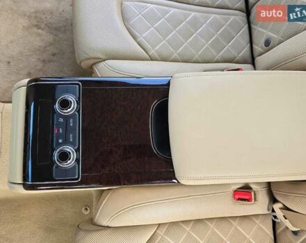Ауди А8 2013 в Киеве на Automoto.ua Синий Ауди А8, объемом двигателя 3.99 л и пробегом 136 тыс. км за 24000 $, фото 39 на Automoto.ua