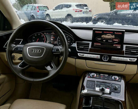 Синій Ауді A8, об'ємом двигуна 3.99 л та пробігом 136 тис. км за 16300 $, фото 31 на Automoto.ua