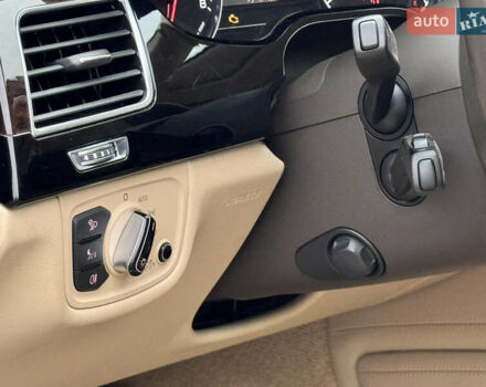 Синій Ауді A8, об'ємом двигуна 3.99 л та пробігом 136 тис. км за 16300 $, фото 15 на Automoto.ua