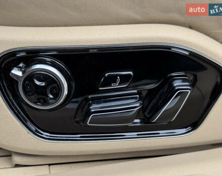 Синій Ауді A8, об'ємом двигуна 3.99 л та пробігом 136 тис. км за 16300 $, фото 13 на Automoto.ua