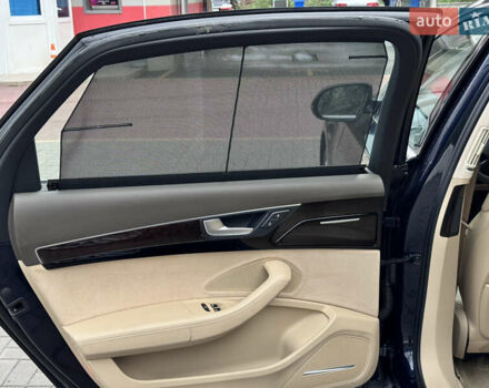 Синій Ауді A8, об'ємом двигуна 3.99 л та пробігом 136 тис. км за 16300 $, фото 17 на Automoto.ua