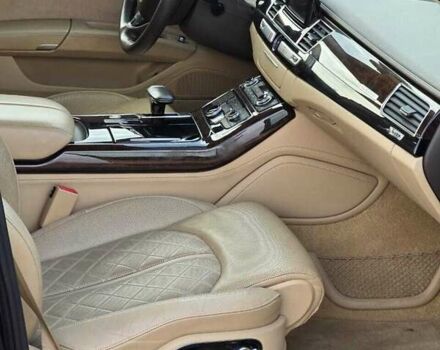 Ауди А8 2013 в Киеве на Automoto.ua Синий Ауди А8, объемом двигателя 3.99 л и пробегом 136 тыс. км за 24000 $, фото 37 на Automoto.ua