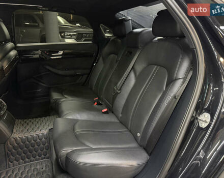 Синий Ауди А8, объемом двигателя 3 л и пробегом 217 тыс. км за 15900 $, фото 22 на Automoto.ua