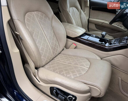 Синій Ауді A8, об'ємом двигуна 3.99 л та пробігом 136 тис. км за 16300 $, фото 24 на Automoto.ua