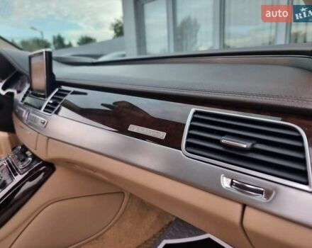 Синий Ауди А8, объемом двигателя 3 л и пробегом 249 тыс. км за 25500 $, фото 81 на Automoto.ua