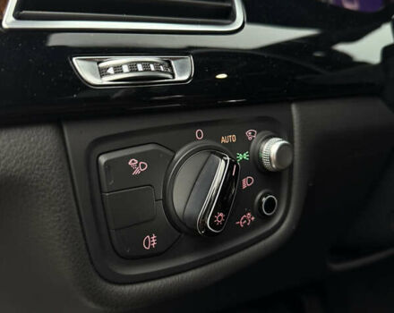 Синий Ауди А8, объемом двигателя 3 л и пробегом 162 тыс. км за 19500 $, фото 15 на Automoto.ua