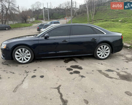 Синий Ауди А8, объемом двигателя 4 л и пробегом 240 тыс. км за 19250 $, фото 2 на Automoto.ua