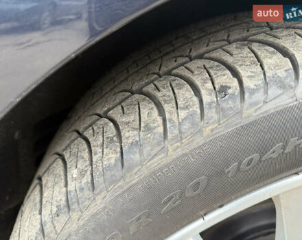 Синий Ауди А8, объемом двигателя 4 л и пробегом 240 тыс. км за 19250 $, фото 8 на Automoto.ua