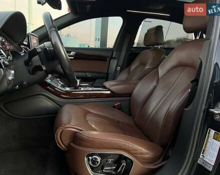 Синій Ауді A8, об'ємом двигуна 3 л та пробігом 244 тис. км за 16900 $, фото 18 на Automoto.ua