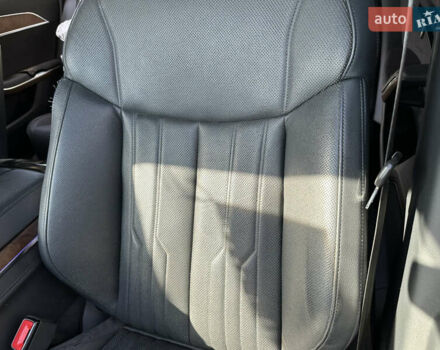 Синий Ауди А8, объемом двигателя 3 л и пробегом 46 тыс. км за 39700 $, фото 13 на Automoto.ua