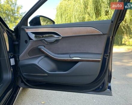 Синий Ауди А8, объемом двигателя 2.97 л и пробегом 54 тыс. км за 81500 $, фото 32 на Automoto.ua
