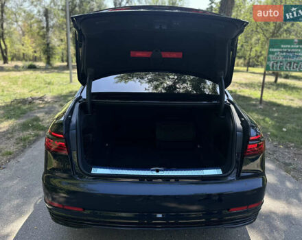 Синій Ауді A8, об'ємом двигуна 3 л та пробігом 54 тис. км за 79499 $, фото 5 на Automoto.ua