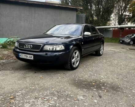 Синий Ауди А8, объемом двигателя 4.2 л и пробегом 396 тыс. км за 2850 $, фото 1 на Automoto.ua