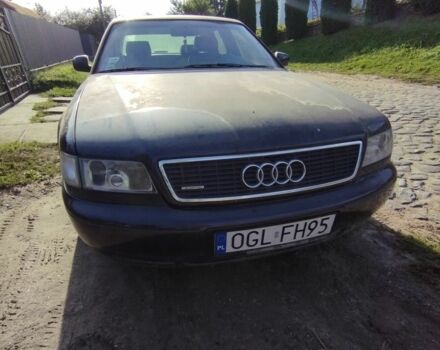 Синий Ауди А8, объемом двигателя 3 л и пробегом 240 тыс. км за 1000 $, фото 1 на Automoto.ua