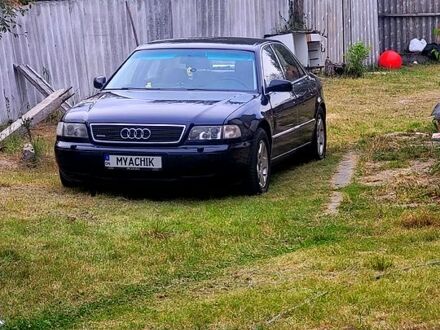 Синий Ауди А8, объемом двигателя 4.2 л и пробегом 232 тыс. км за 6100 $, фото 1 на Automoto.ua