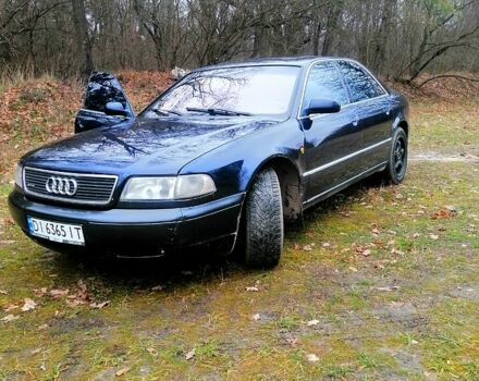 Синий Ауди А8, объемом двигателя 4.2 л и пробегом 450 тыс. км за 2200 $, фото 1 на Automoto.ua