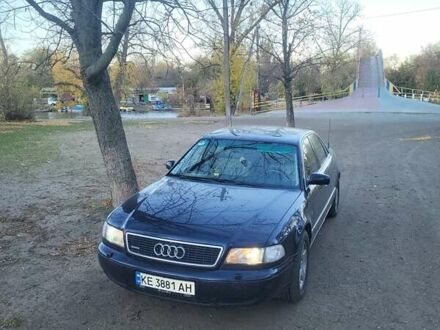 Синий Ауди А8, объемом двигателя 4.2 л и пробегом 232 тыс. км за 6100 $, фото 1 на Automoto.ua