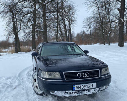 Синий Ауди А8, объемом двигателя 3.7 л и пробегом 250 тыс. км за 4500 $, фото 1 на Automoto.ua