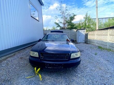 Синий Ауди А8, объемом двигателя 2.5 л и пробегом 0 тыс. км за 1700 $, фото 1 на Automoto.ua