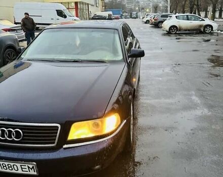 Синій Ауді A8, об'ємом двигуна 3.3 л та пробігом 355 тис. км за 5800 $, фото 1 на Automoto.ua
