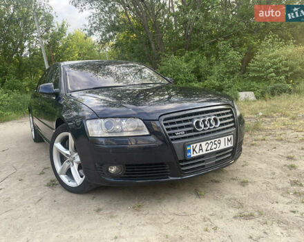 Синий Ауди А8, объемом двигателя 4.2 л и пробегом 216 тыс. км за 9500 $, фото 1 на Automoto.ua