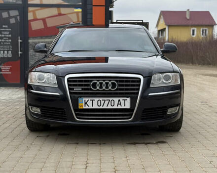 Синий Ауди А8, объемом двигателя 3 л и пробегом 295 тыс. км за 11600 $, фото 1 на Automoto.ua