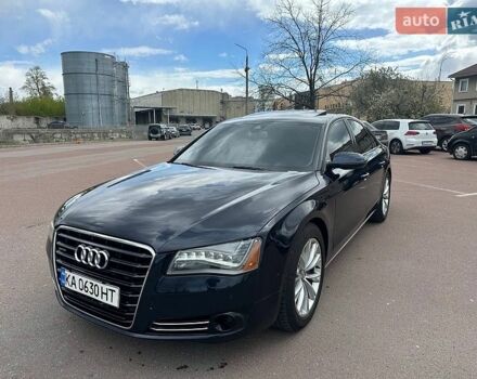 Синий Ауди А8, объемом двигателя 3 л и пробегом 230 тыс. км за 10900 $, фото 1 на Automoto.ua
