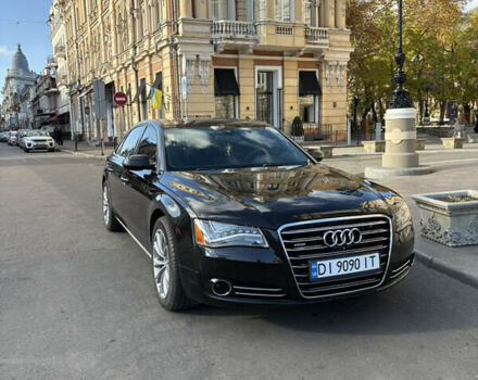 Синий Ауди А8, объемом двигателя 3 л и пробегом 215 тыс. км за 15500 $, фото 1 на Automoto.ua