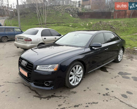 Синий Ауди А8, объемом двигателя 4 л и пробегом 240 тыс. км за 19250 $, фото 1 на Automoto.ua