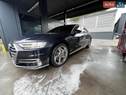 Синий Ауди А8, объемом двигателя 3 л и пробегом 172 тыс. км за 35000 $, фото 1 на Automoto.ua