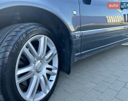 Ауди А8 1995 в Киеве на Automoto.ua Зеленый Ауди А8, объемом двигателя 4.2 л и пробегом 370 тыс. км за 5100 $, фото 24 на Automoto.ua