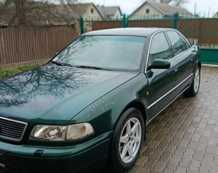 Зеленый Ауди А8, объемом двигателя 2.5 л и пробегом 270 тыс. км за 1999 $, фото 1 на Automoto.ua